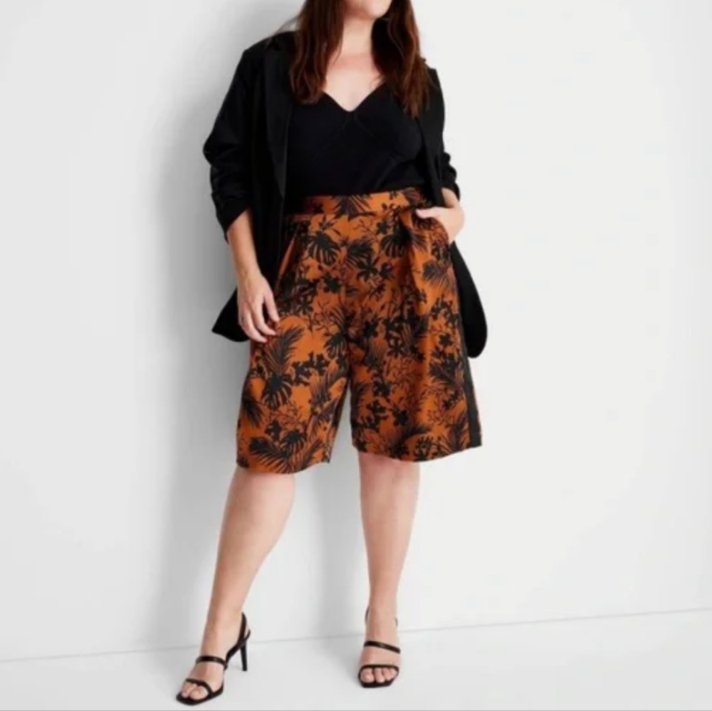 Floral Print Pencil Skirt - Black and Brown